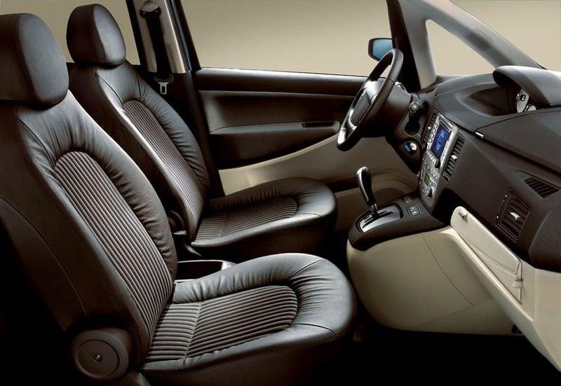 Lancia Musa I 2004 1.9 mjt Oro