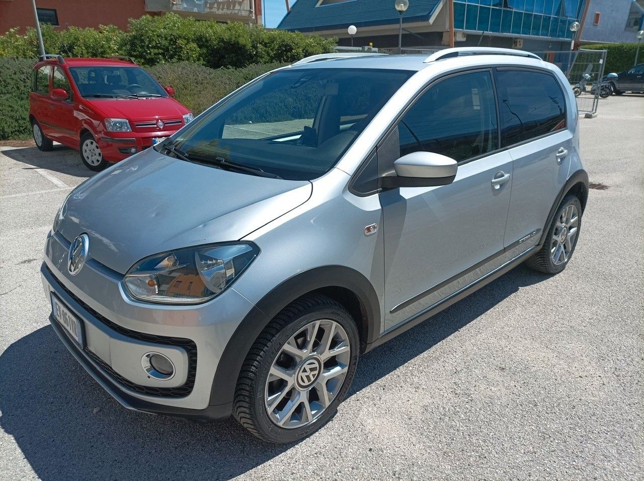 VOLKSWAGEN UP! ���CROSS UP!��� 1.0 75 CV 5 PORTE - 2014