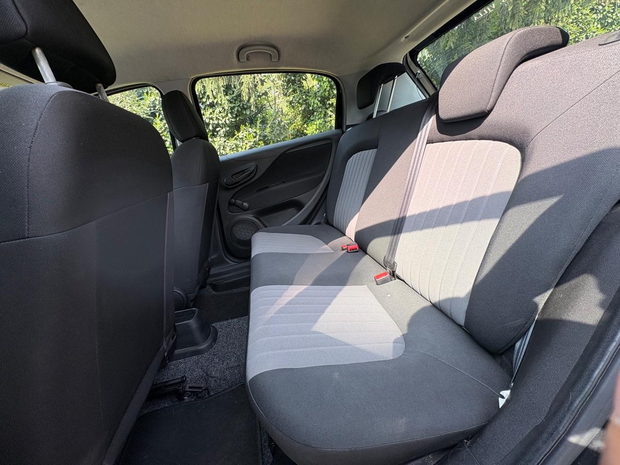 Fiat Punto 5p 1.2 69 cv Unicoprop