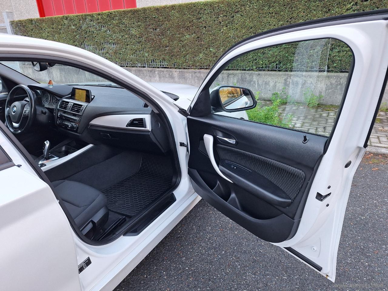 BMW 118d AUTOM. EURO 6 CRUISE SENSORI DI PARCHEGGIO