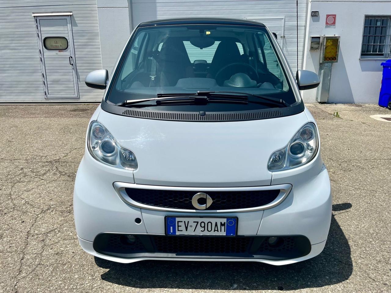 Smart ForTwo 0.9diesel 54cv 2014 140.000km per neopatentati