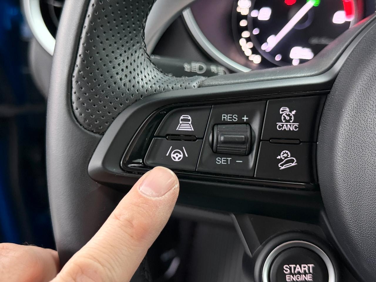 Stelvio 2.2 TD 210 CV VELOCE AT8 Q4 TAGLIANDATA