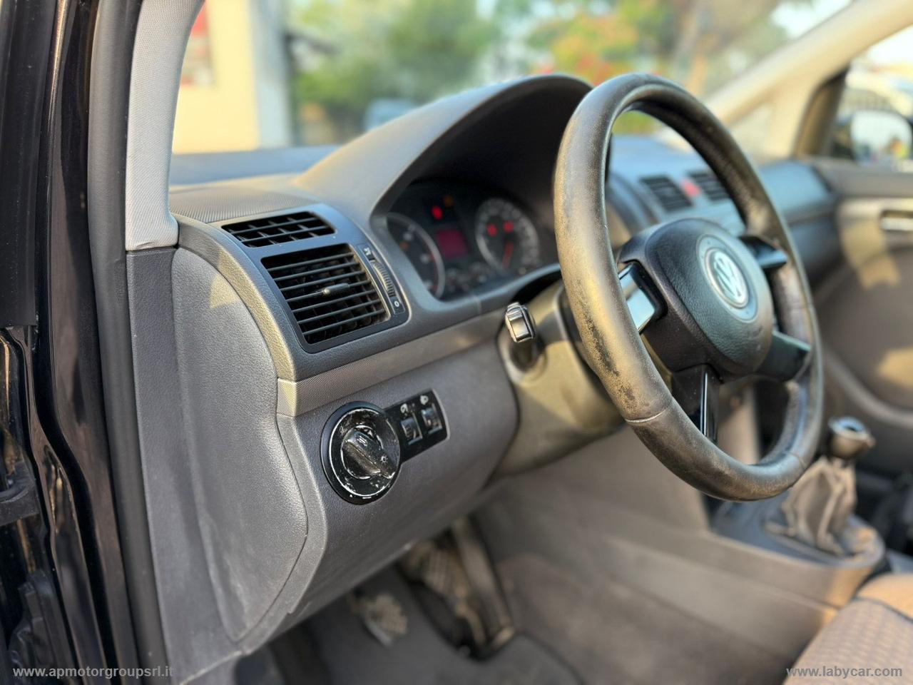 VOLKSWAGEN Touran 2.0 VAN TDI COMFORTLINE