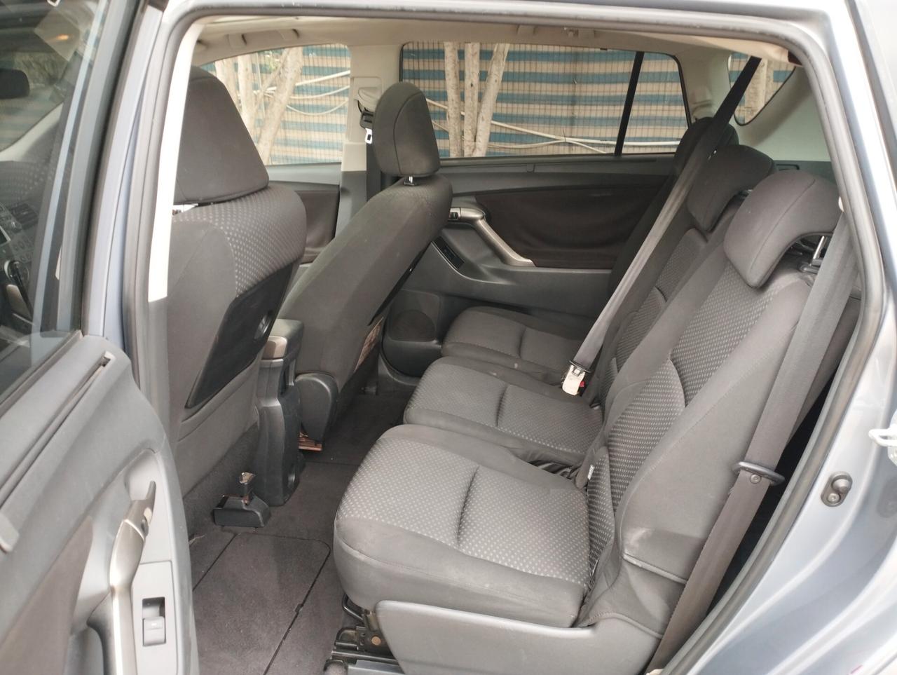 Toyota Verso 2.0 D Sol 7 posti