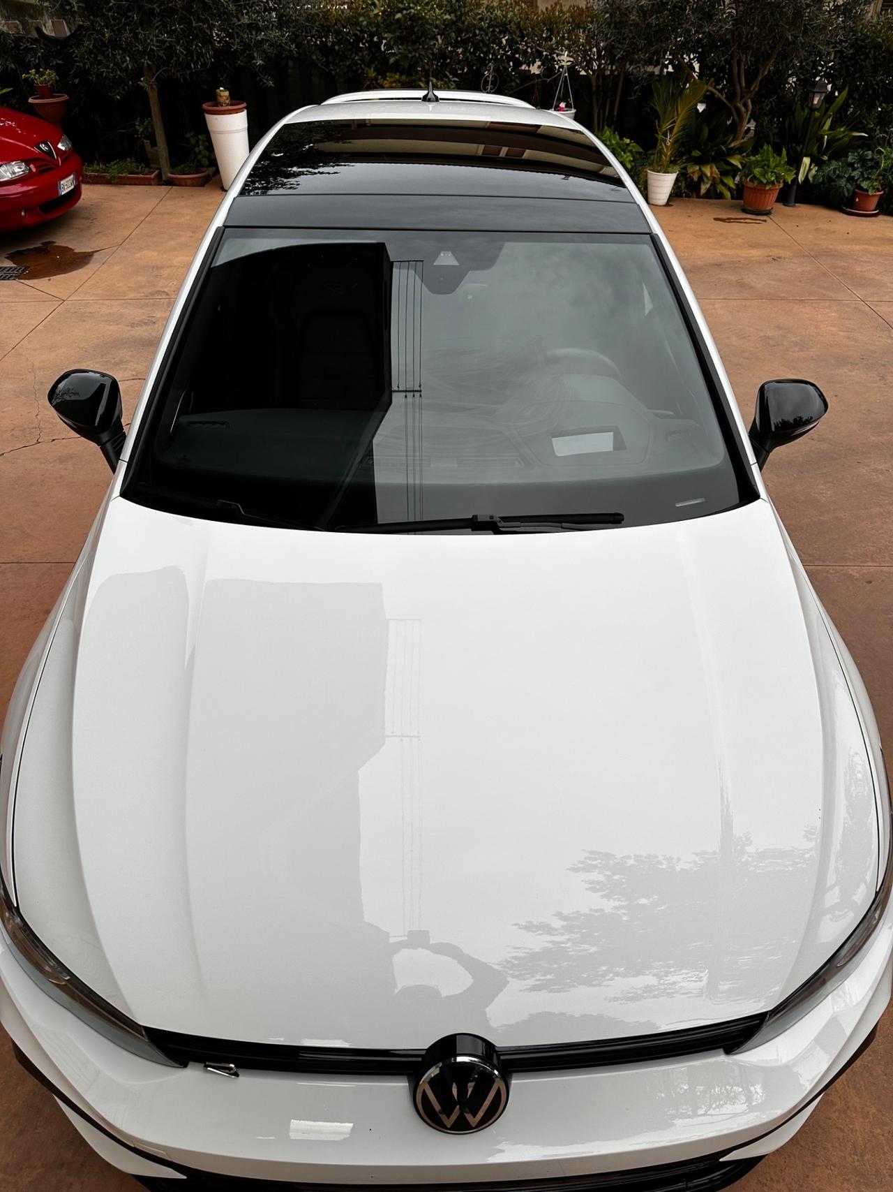 Volkswagen Golf 2.0 TSI DSG 4Motion R