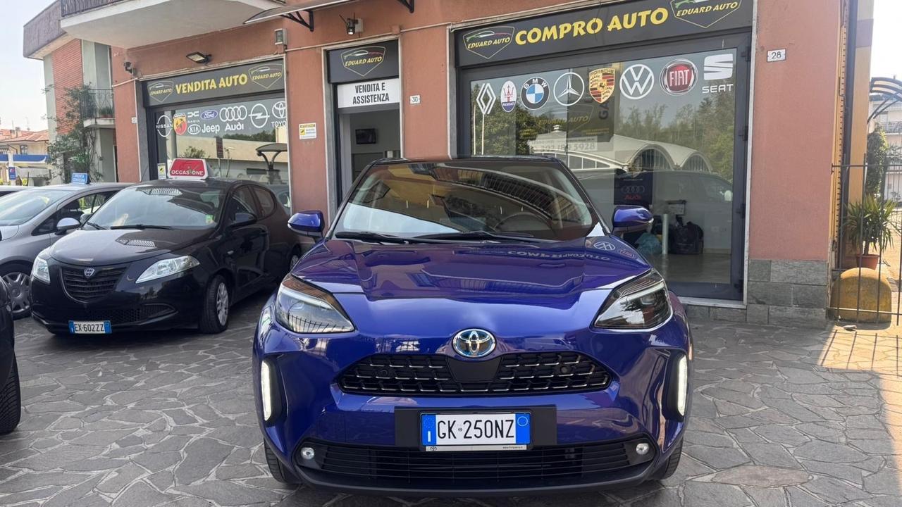 Toyota Yaris Cross 1.5 Hybrid 5p. E-CVT AWD-i Lounge