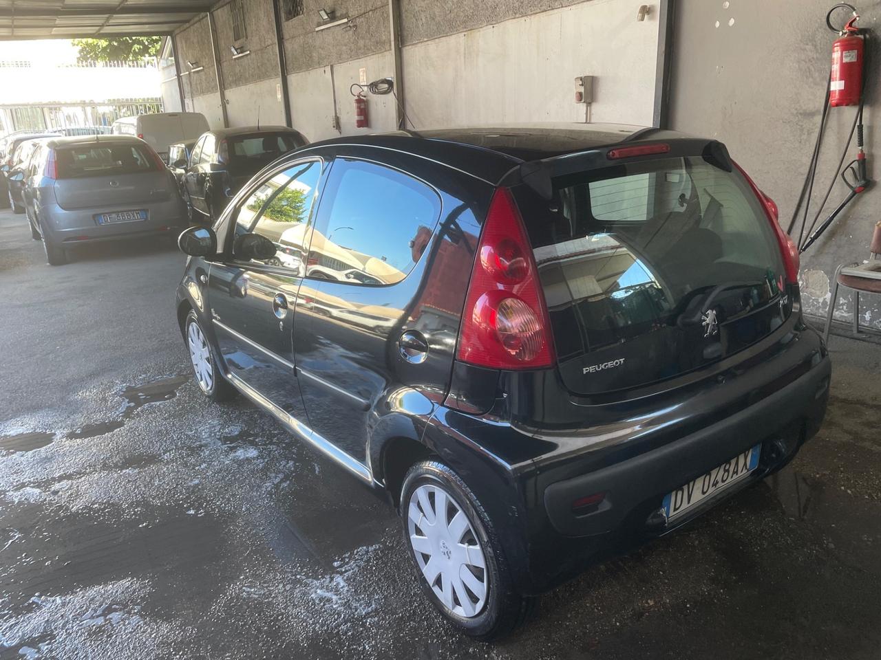 Peugeot 107 1.0 68CV 5p. Sweet Years