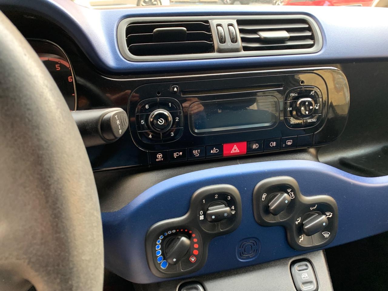 Fiat Panda 1.2 Lounge 08/2012 km 77000