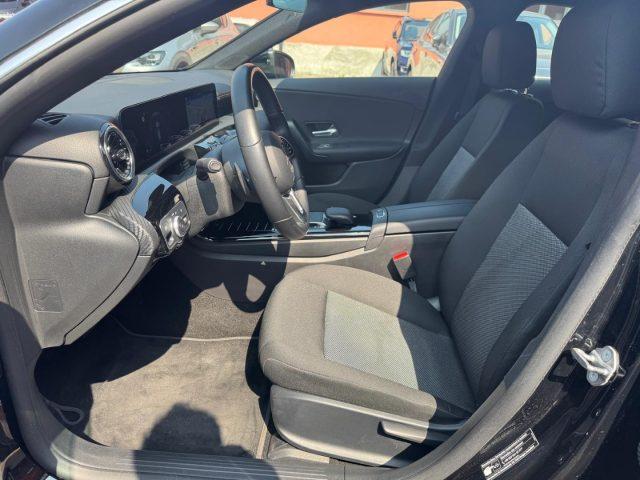 MERCEDES-BENZ CLA 180 d Automatic S.Brake Business Extra