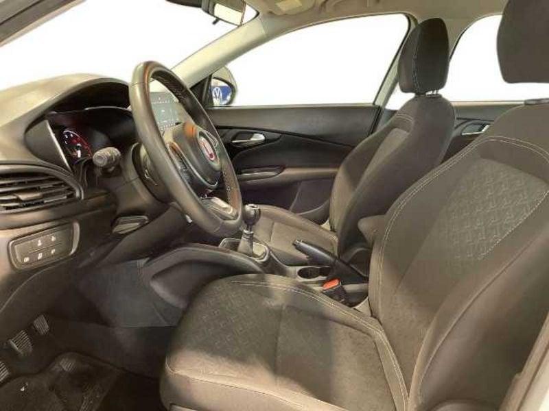 FIAT Tipo 5 porte Cross II 2021 5p 1.6 mjt City Cross s&s 130cv