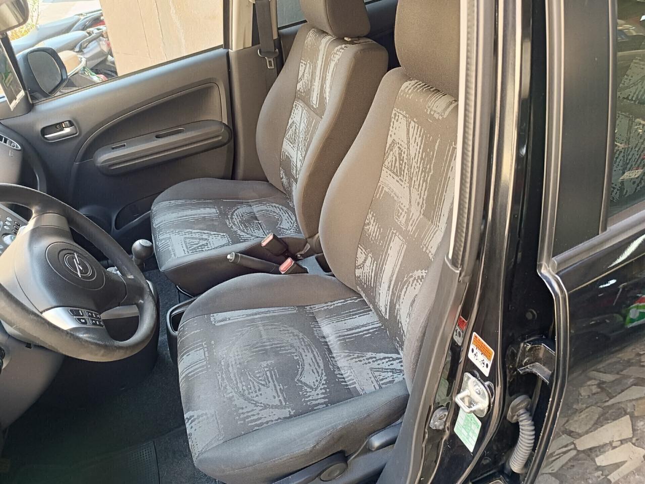 Opel Agila 1.2 16V 94CV Enjoy