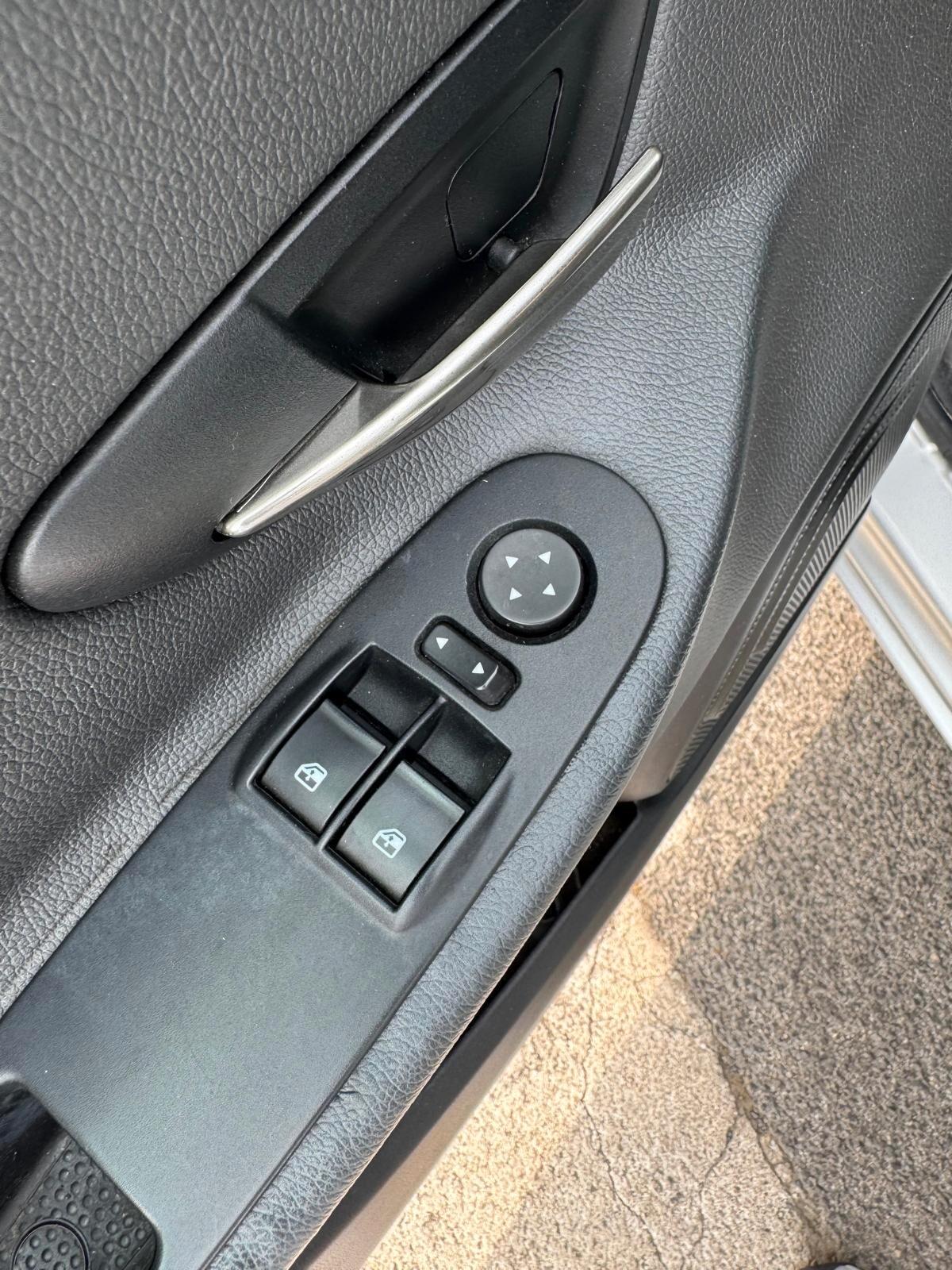 Lancia Ypsilon 1.2 GPL NEOPATENTATI 2014
