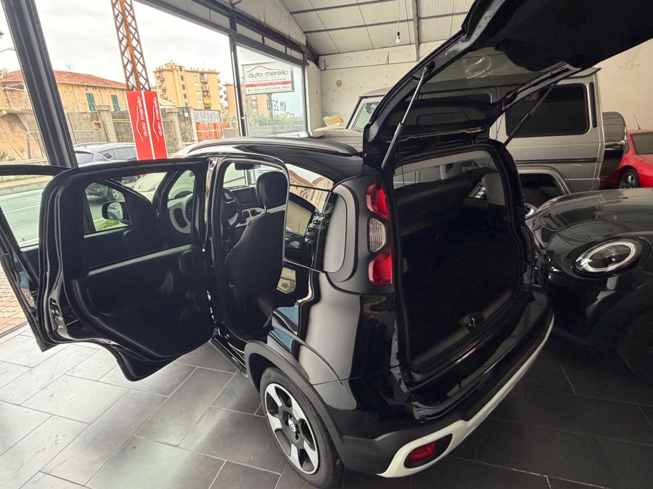 Fiat Panda Pandina 1.0 FireFly 65 CV Hybrid Cross