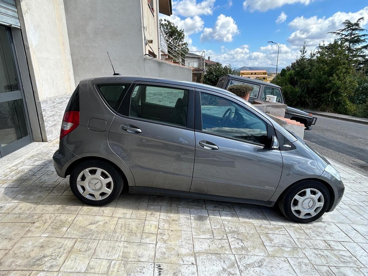 Mercedes-benz A 160 CDI BlueEFFICIENCY Premium