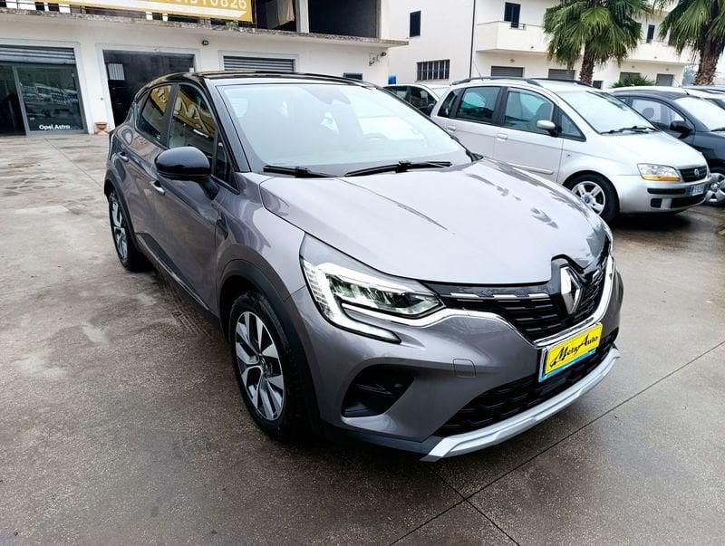 Renault Captur TCe 12V 100 CV GPL Intens