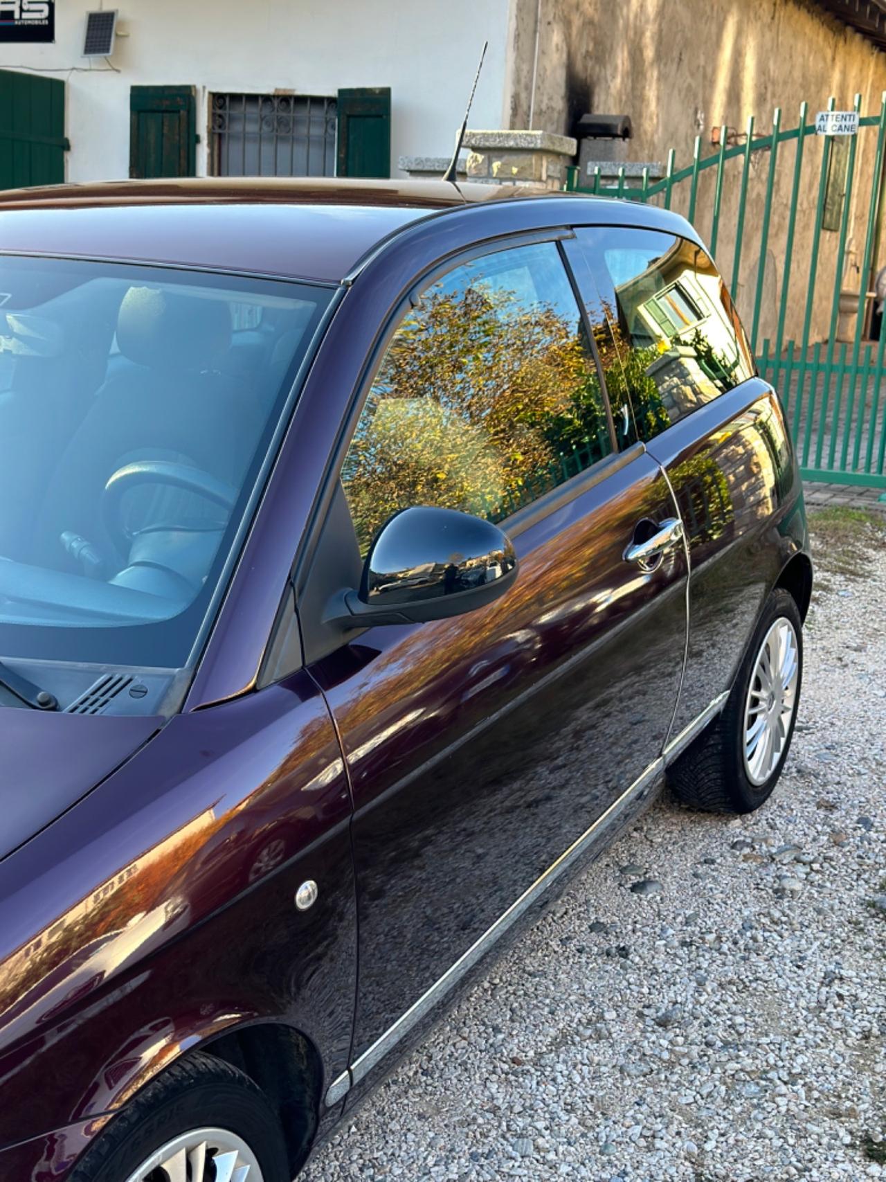 Lancia YPSILON 1.2 UNYCA NEOPAT KMCERT GARANZ