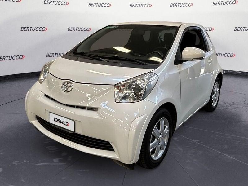 Toyota iQ 1.0 Multidrive