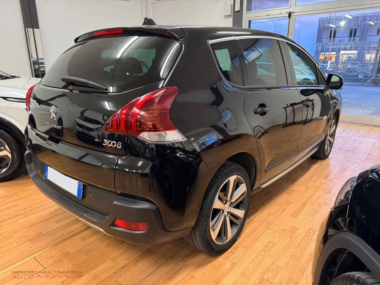 Peugeot 3008 1.6 HDi 115CV Allure 2014