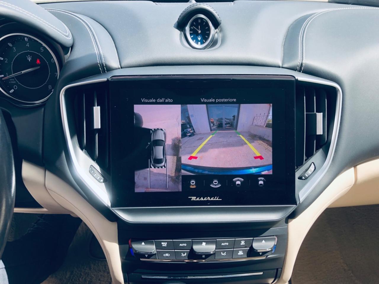 Maserati Ghibli L4 330 CV MHEV Granlusso