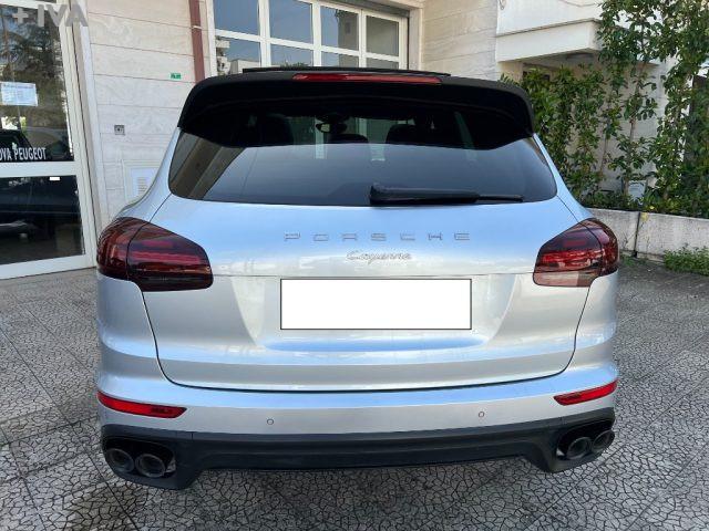 PORSCHE Cayenne 3.0 Diesel TETTO
