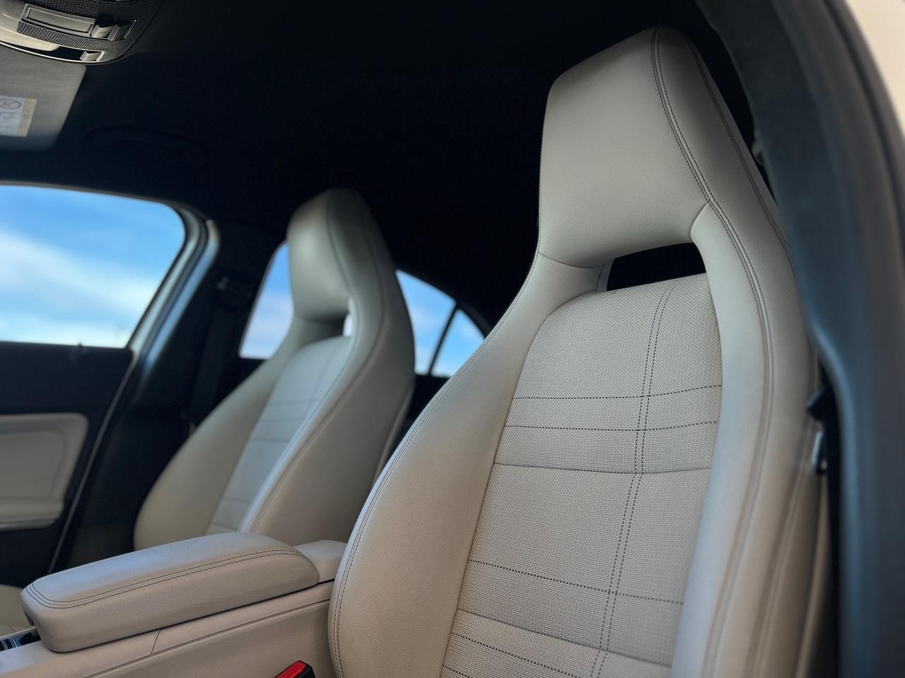 Mercedes-benz A 180 D 110 Cv Urban Style CRYSTAL GREY