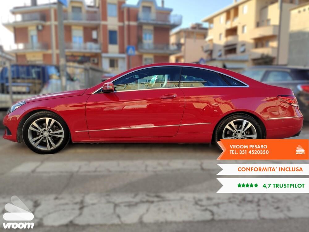MERCEDES Classe E Cpé (C207) E 220 Coupé Blue...