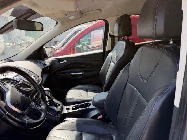 FORD Kuga 2.0 TDCi 163 CV cambio automatico rotto
