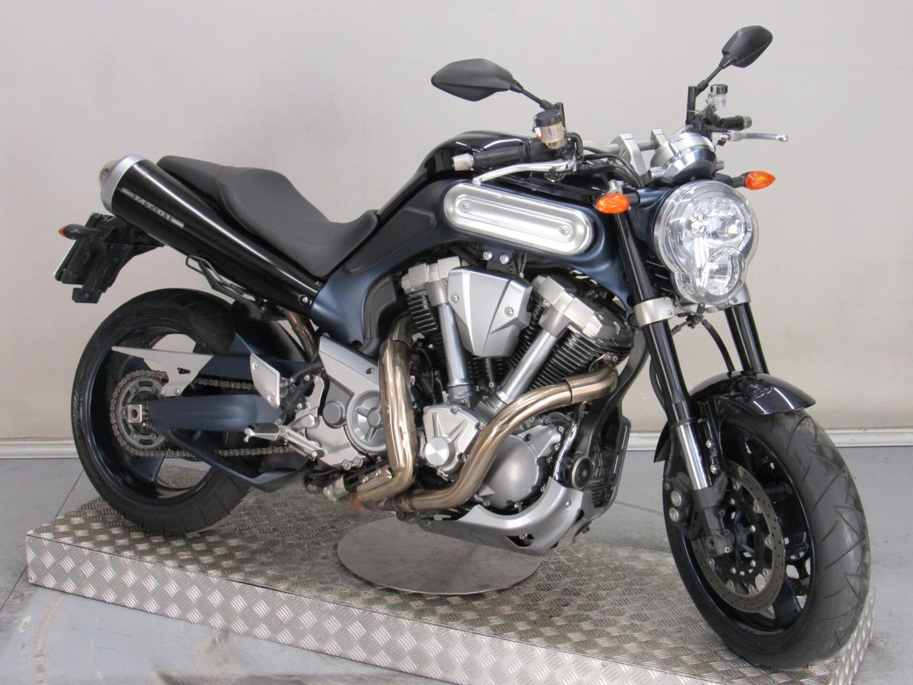 Yamaha MT-01 FIRTS EDITION