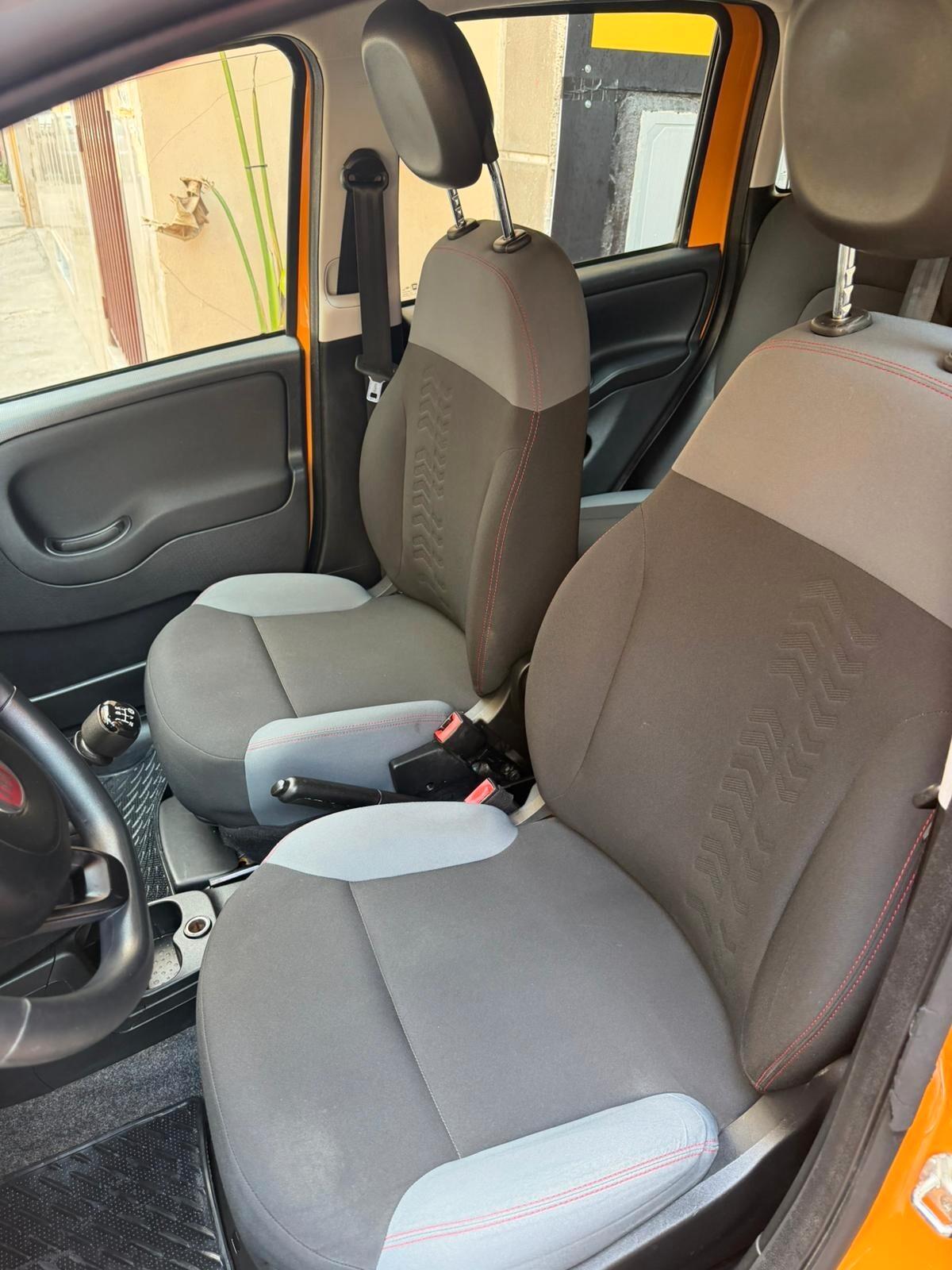 Fiat Panda 0.9 TwinAir Turbo Natural Power Lounge