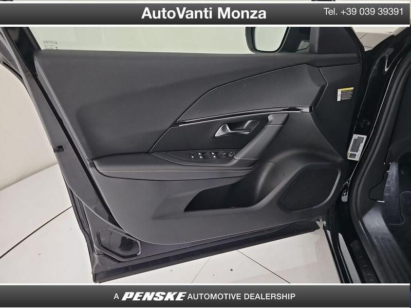 Peugeot 2008 2008 PureTech 130 S&S EAT8 GT