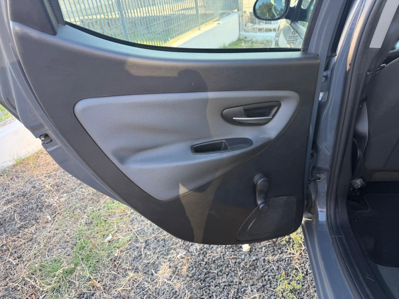 Lancia Ypsilon 1.3 MJT 16V 95 CV 5 porte S&S Elle