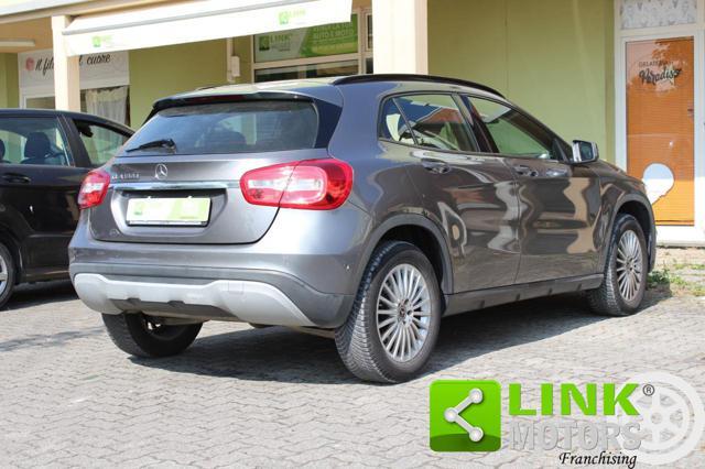 MERCEDES-BENZ GLA 180 d Automatic Business