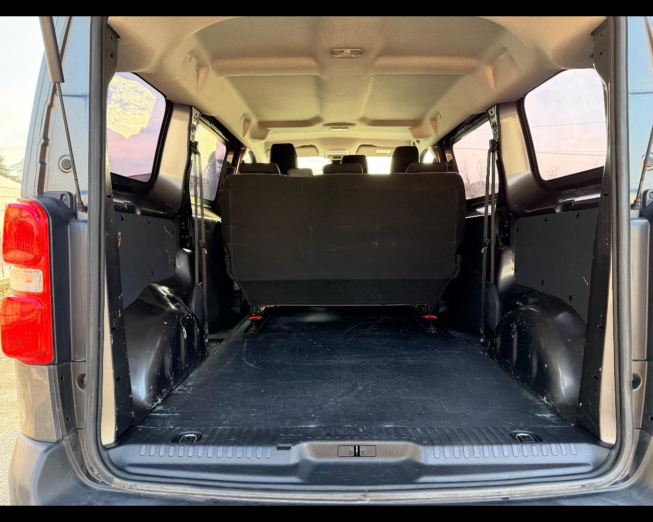 PEUGEOT Traveller 1.6 Bluehdi std 115cv Active S&S E6 X COMMERCIANTI