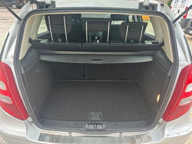 MERCEDES-BENZ A 150 Elegance