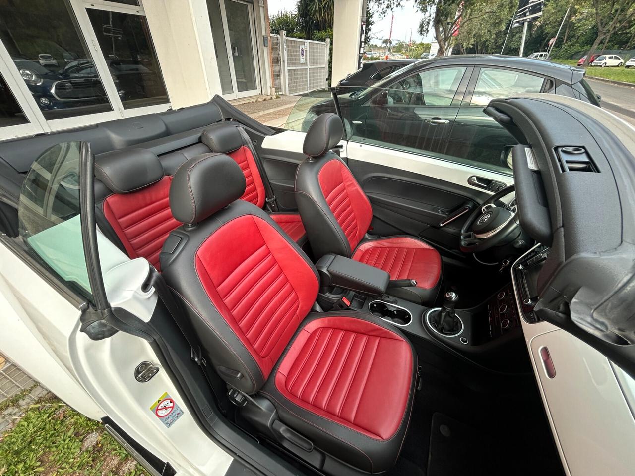 Volkswagen Maggiolino Cabrio 1.4 TSI 60's anniversary pack , pelle, led, navi