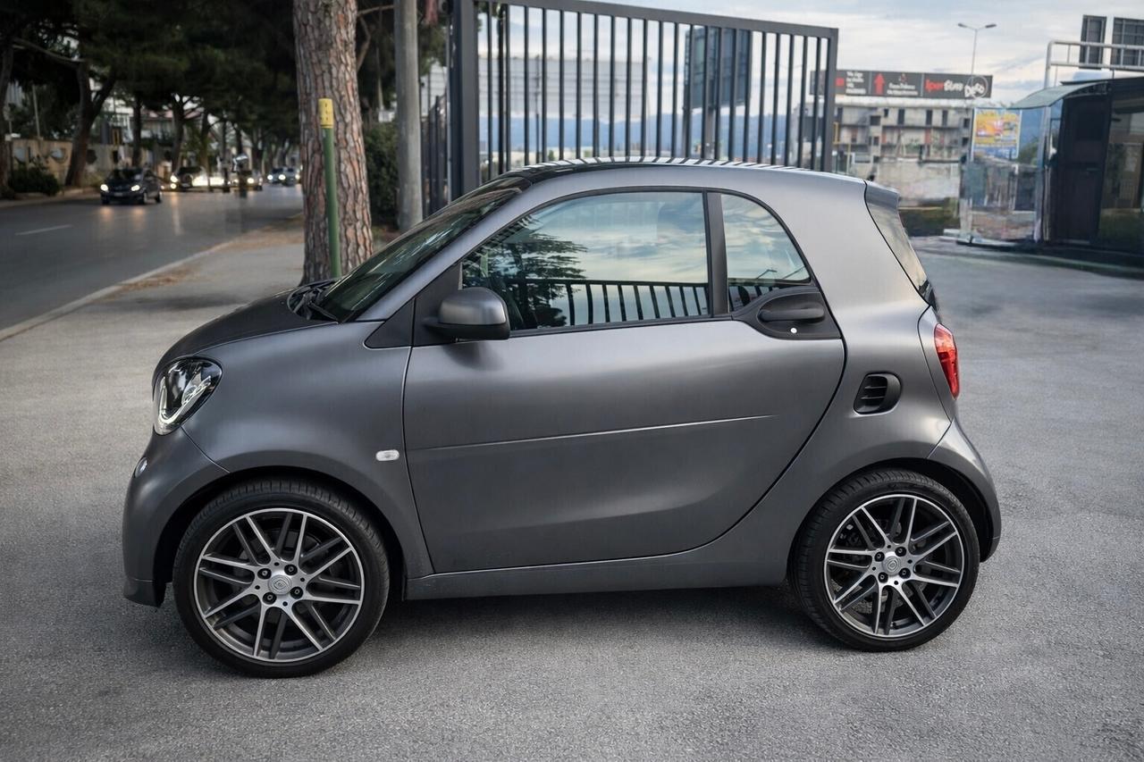 Smart ForTwo 90 0.9 Turbo Allestimento Brabus Automatica