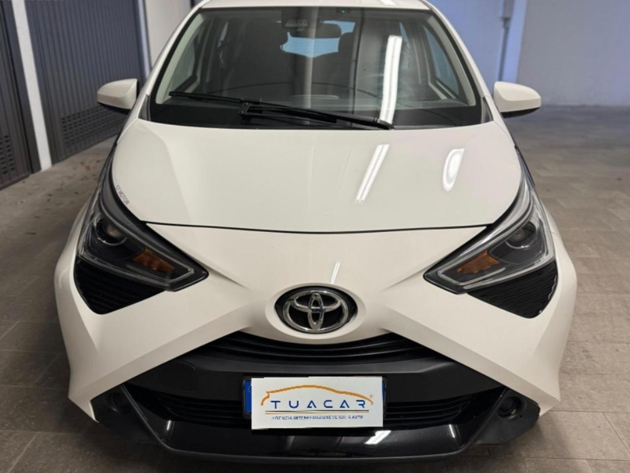 Toyota Aygo X Clusiv Connect 1.0 VVT-i #8100