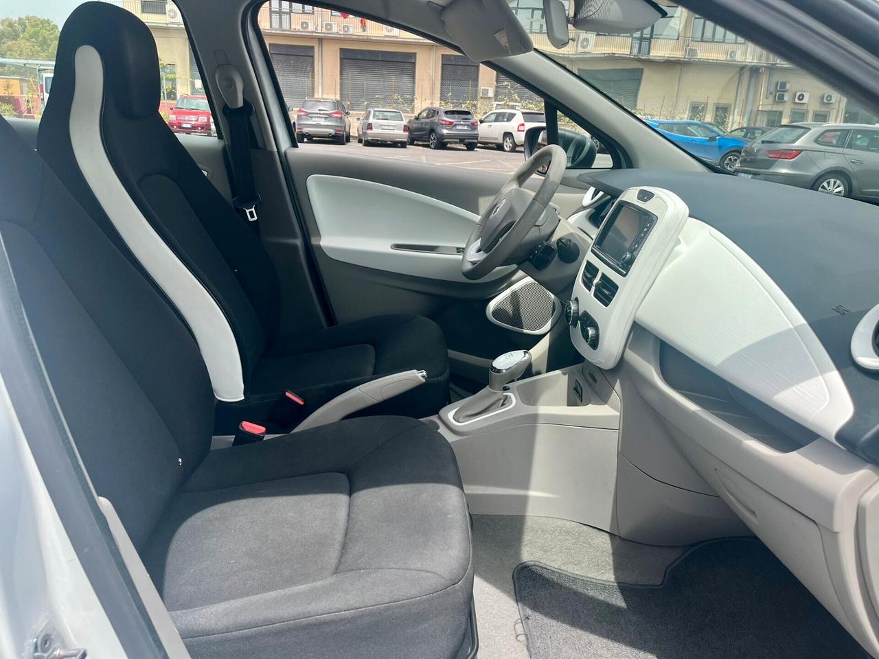 Renault ZOE Life R90