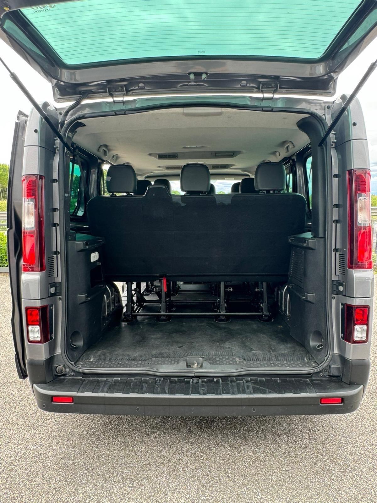 Renault Trafic 9 POSTI 1.6 dCi 125 CV