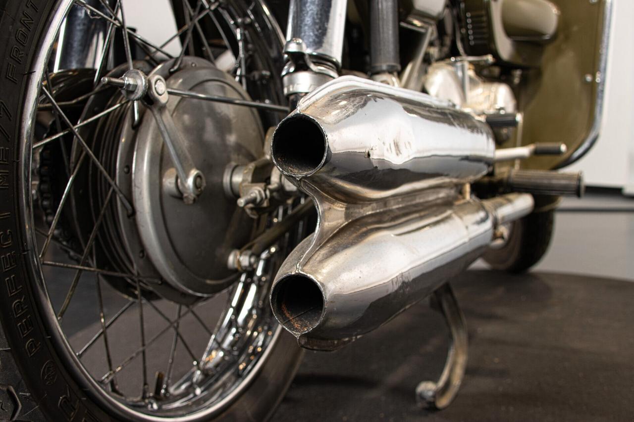 Moto Guzzi Nuovo Falcone 500