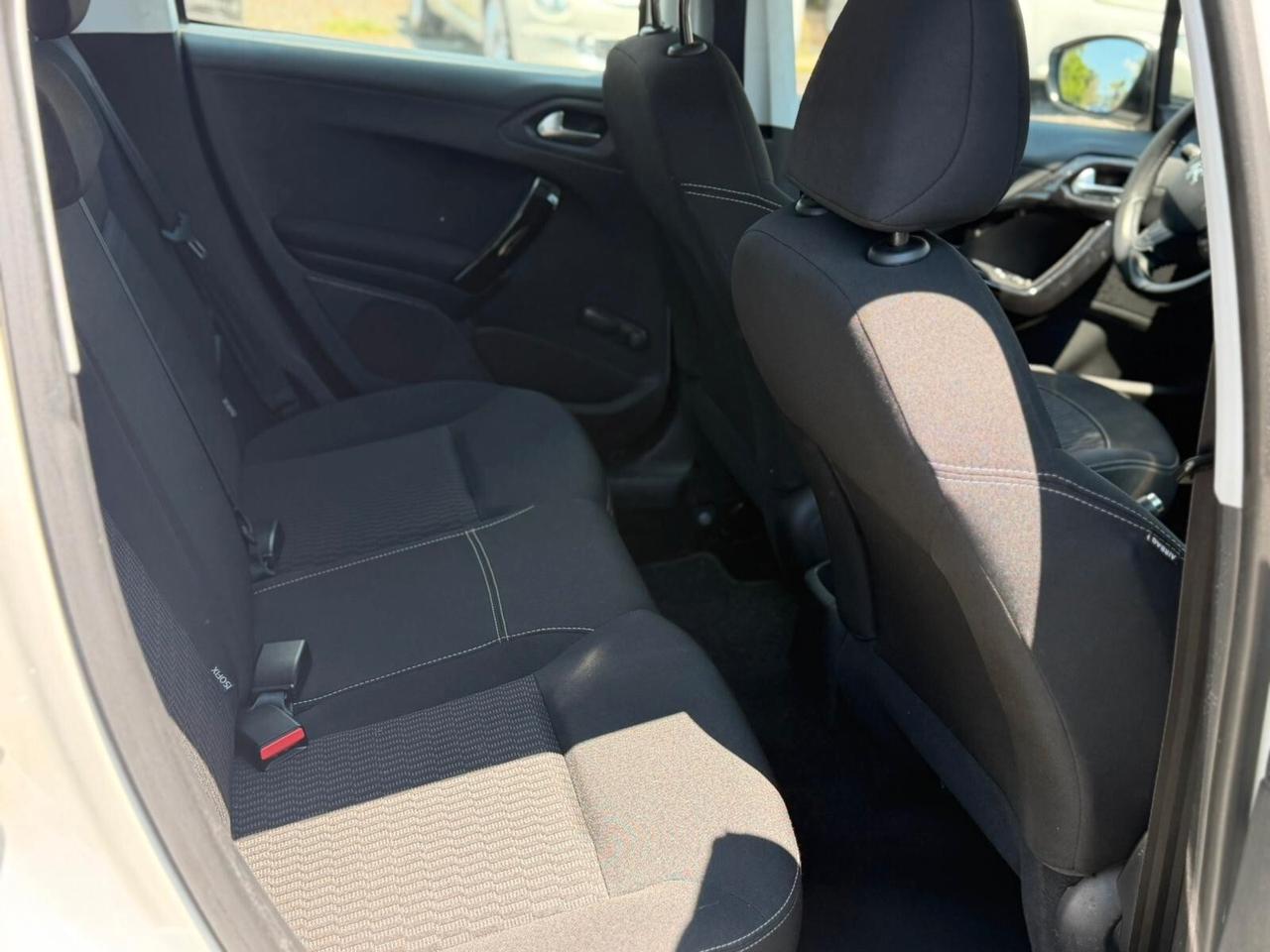 Peugeot 208 1.2 Benzina 2018