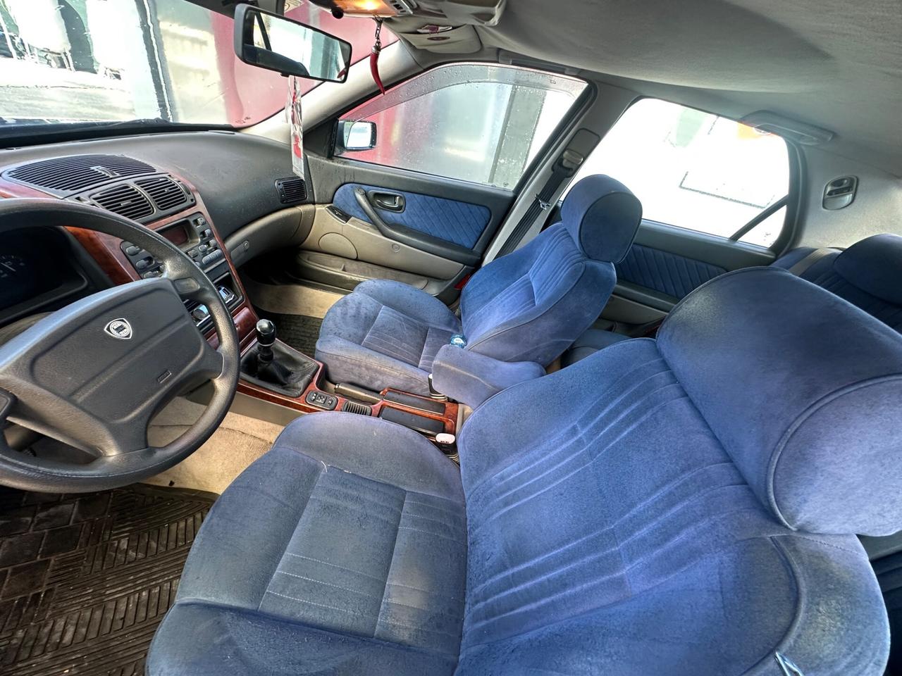 Lancia K 2.0i 20V cat Comfort Drive LE 1995 GPL