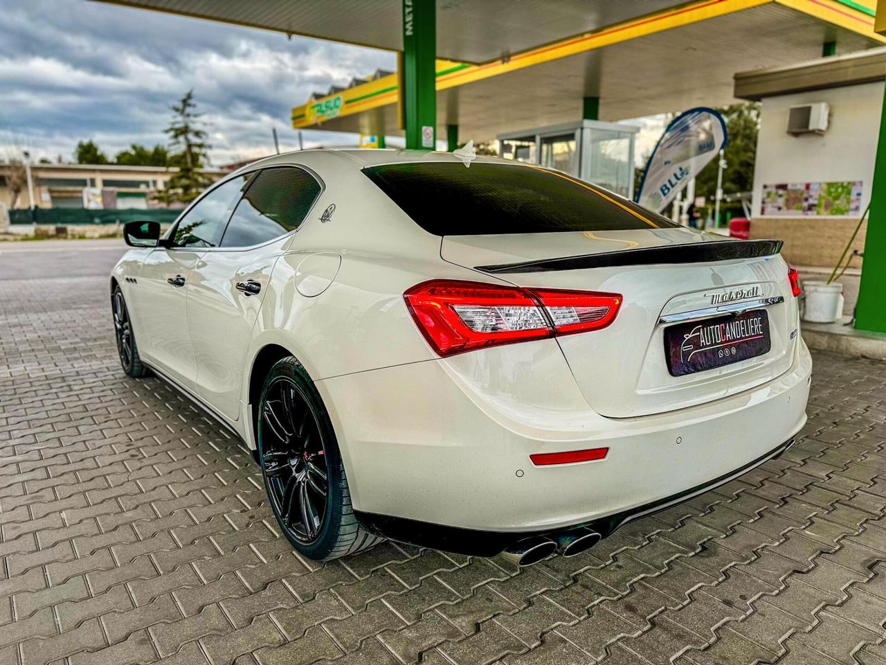 Maserati Ghibli V6 Diesel 275 CV BELLA