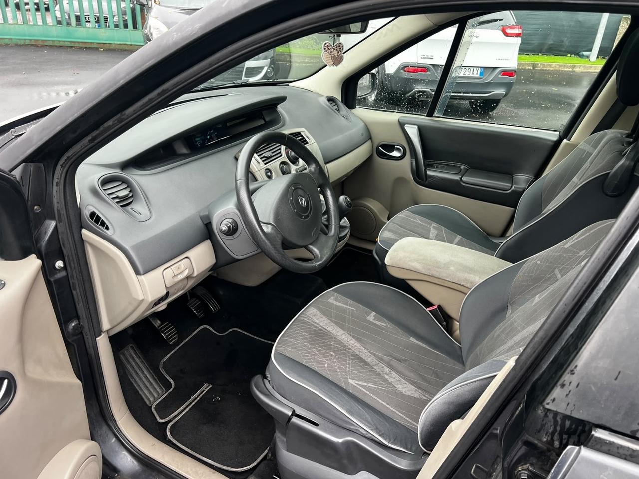 Renault Scenic Grand Scénic 1.6 16V Serie Speciale Exception