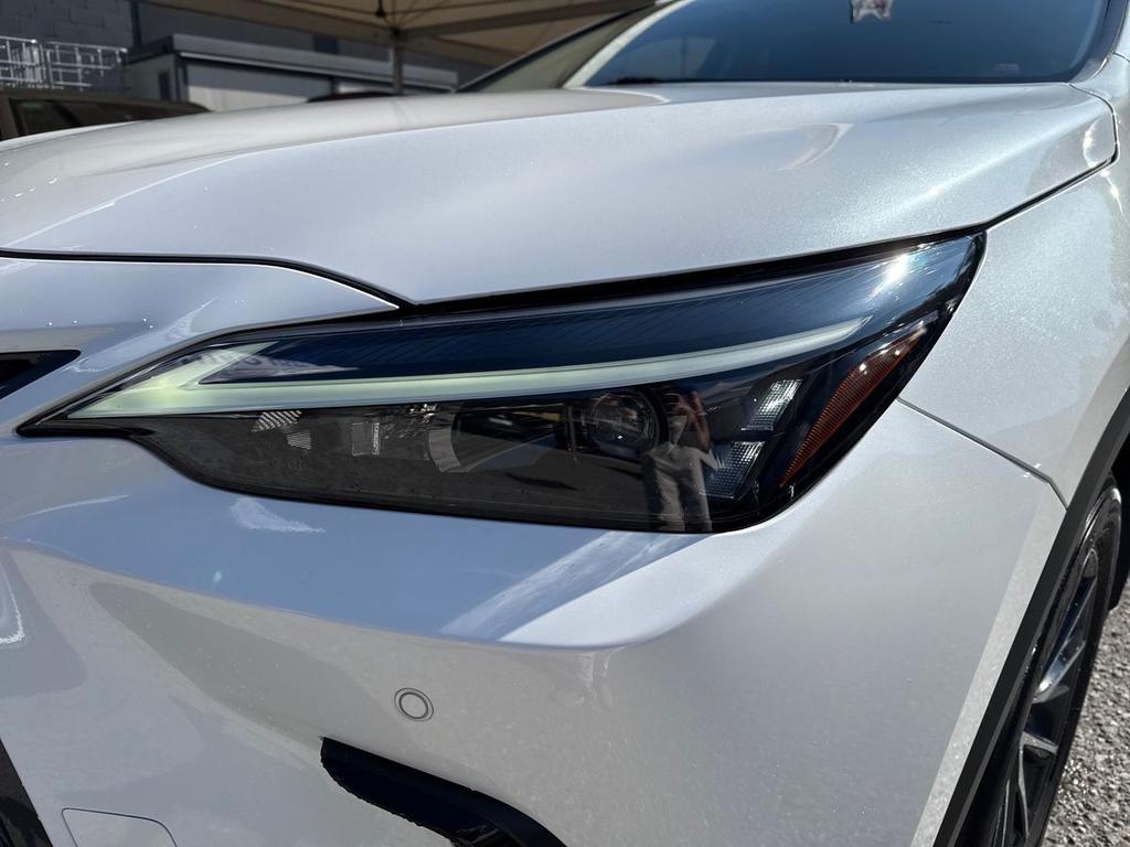 Lexus NX 450h+ 2.5 phev Premium+ 4wd e-cvt
