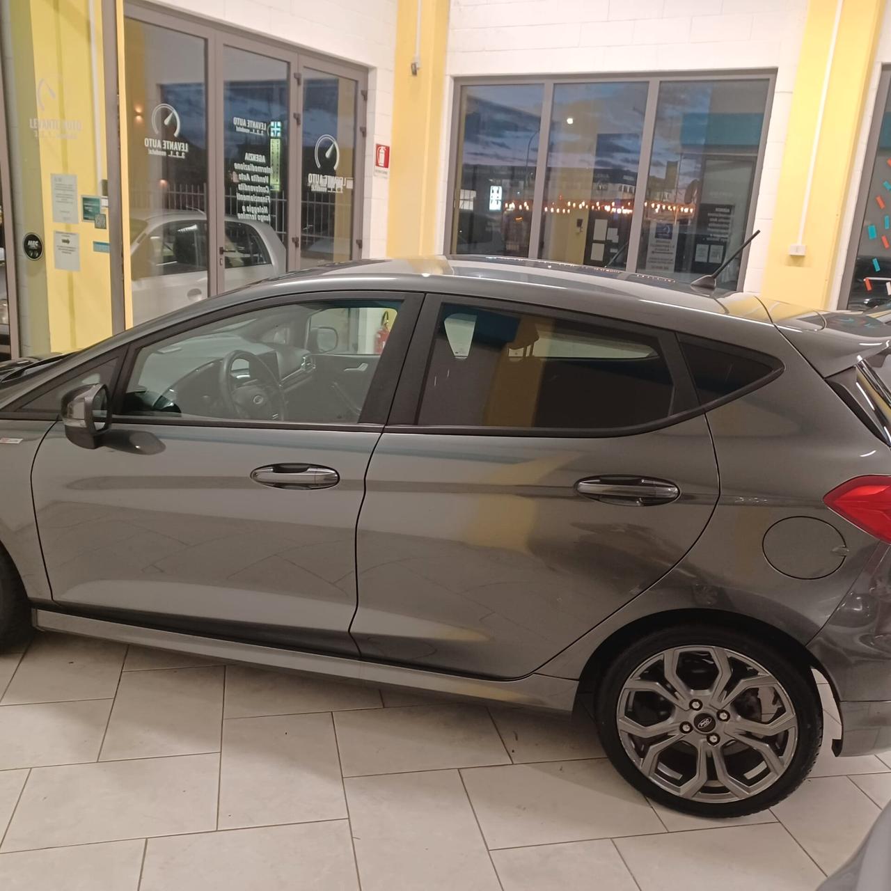 FIESTA 1.5 TDI ST-LINE NEOPATENTATI PERFETTA