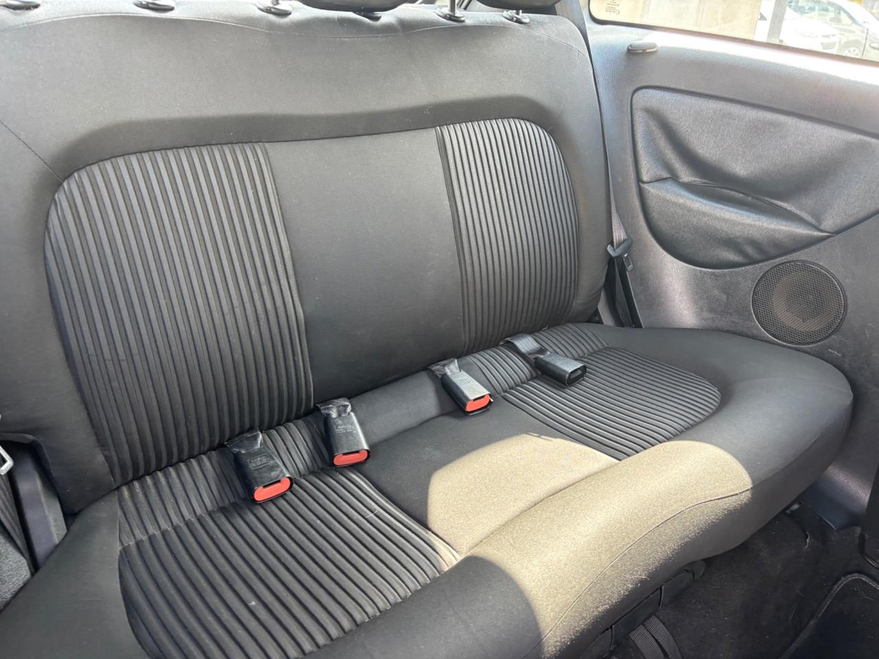 Lancia Ypsilon 1.2 Platino