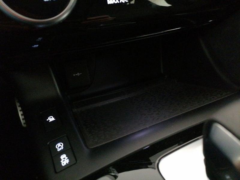 Jaguar E-Pace 2.0d i4 mhev R-Dynamic SE awd 163cv auto