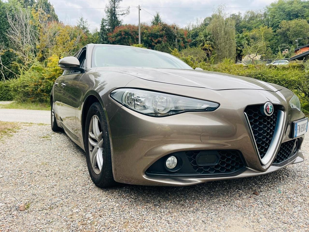 Alfa Romeo Giulia 2.2 Turbodiesel 150 CV AT8 Business