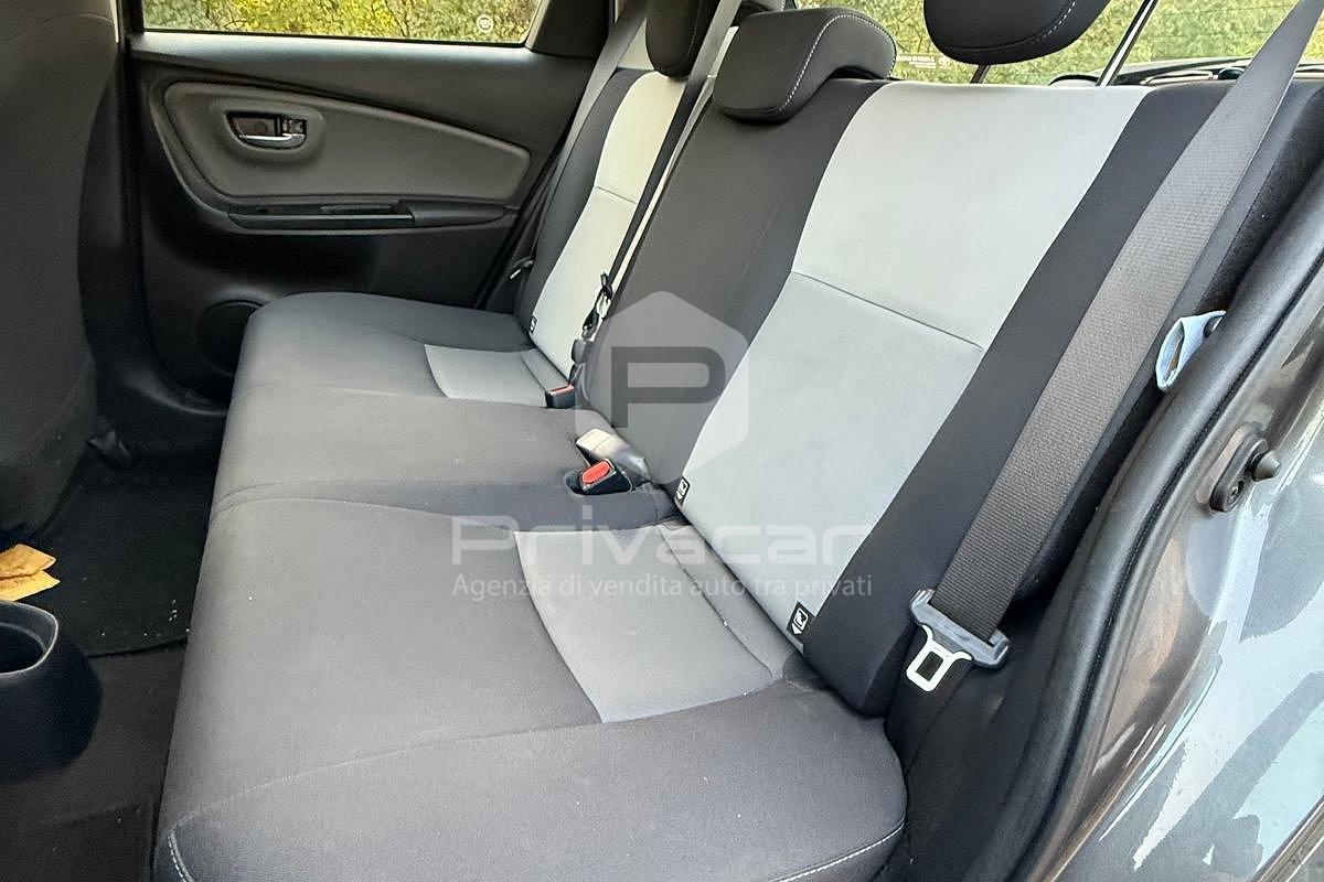 TOYOTA Yaris 1.5 Hybrid 5 porte Active
